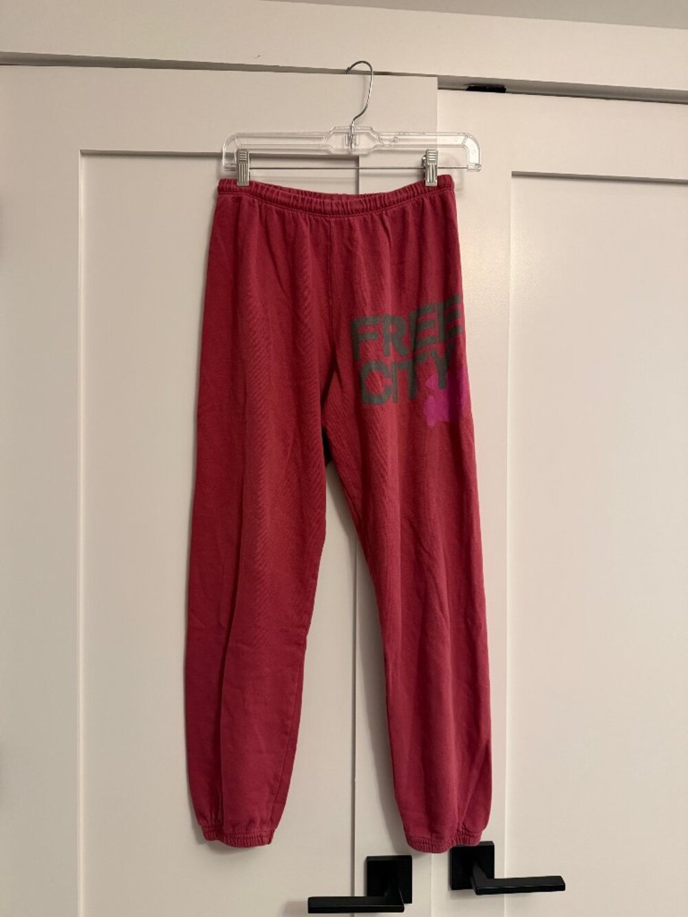 FREECITY Sweatpant in Color Roses Size XS